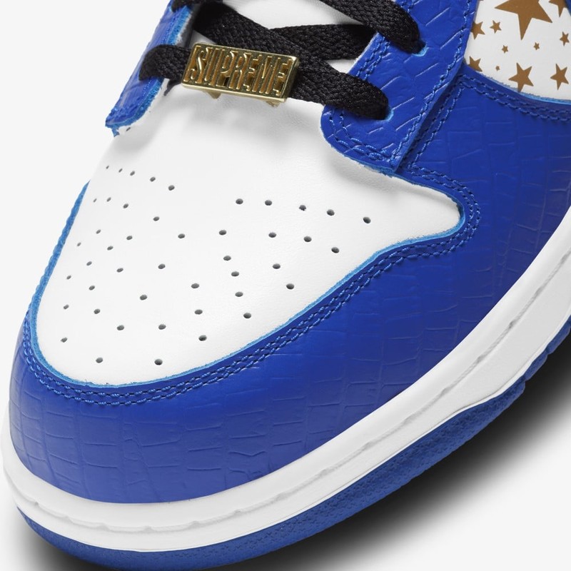 Supreme x Nike SB Dunk Low Hyper Royal | DH3228-100 | Grailify